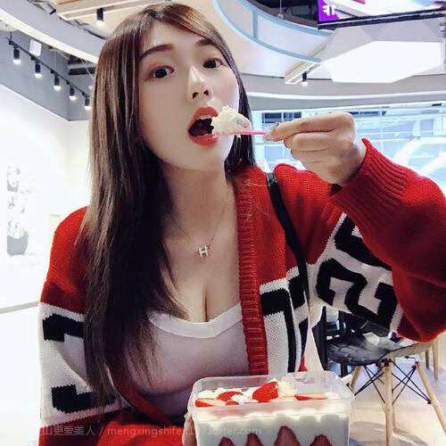 _城市骑行马拉松：绿色出行引领新风尚_，穿骑行服跑马拉松