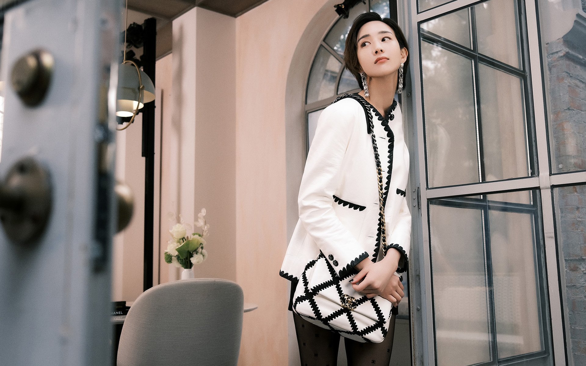 仰泳稳定推进突尼斯晋级顺利,下个月属于什么时态